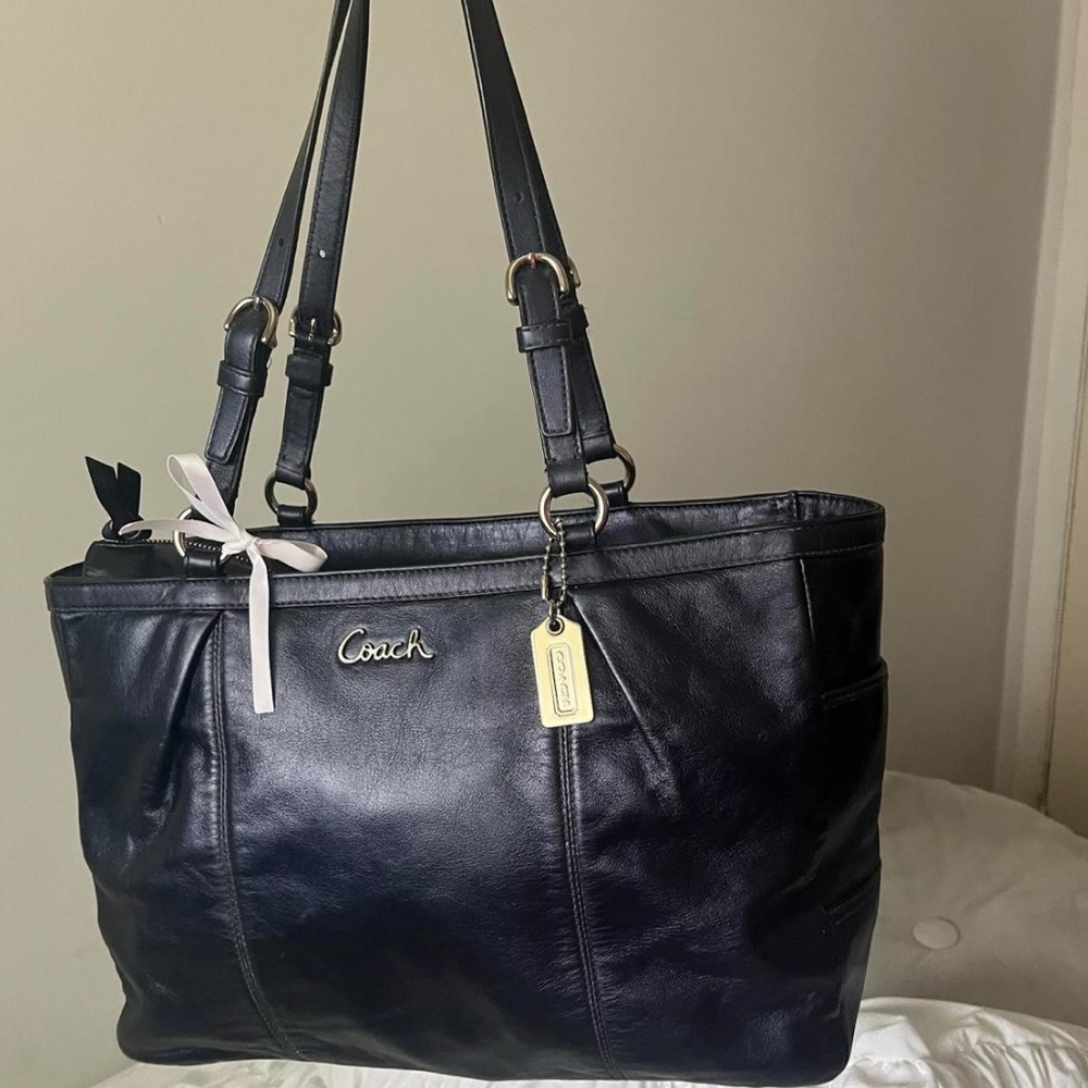 Coach Navy Leather Tote Bag